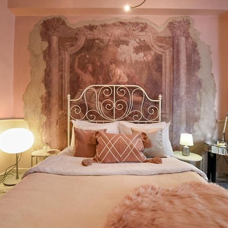 Magic Studio - A Central Fairytale Experience Bucarest Exterior foto
